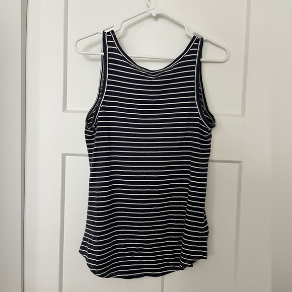 PRICE DROP! ✨ LOFT sleeveless blouse navy and white stripe - Picture 3 of 3